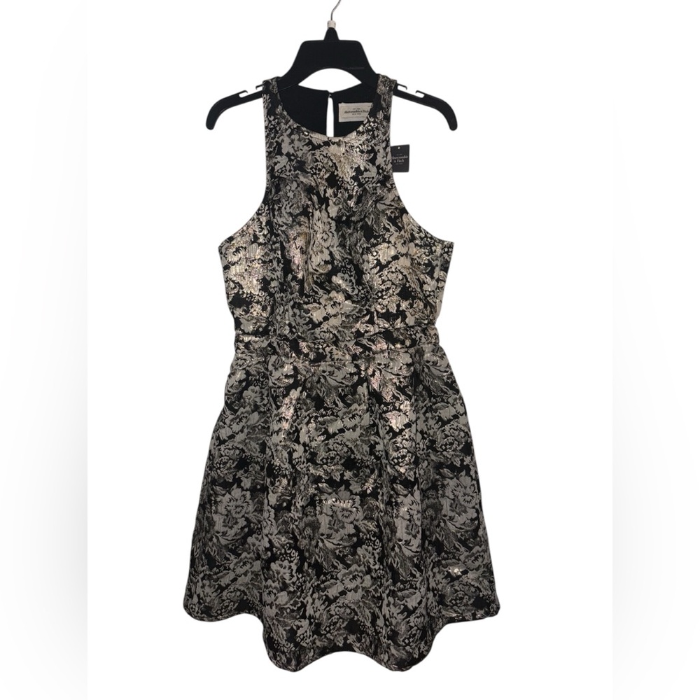 NWT Abercrombie size small holiday dress